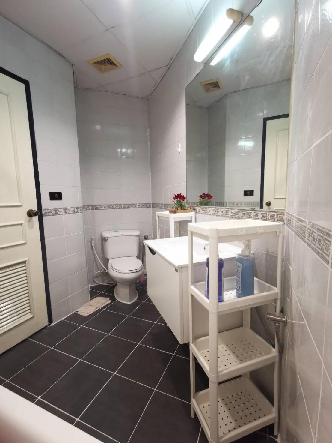 Cozy 1Br Walk To Bts And Airport Rail Link Close To Malls G7 バンコク都 エクステリア 写真