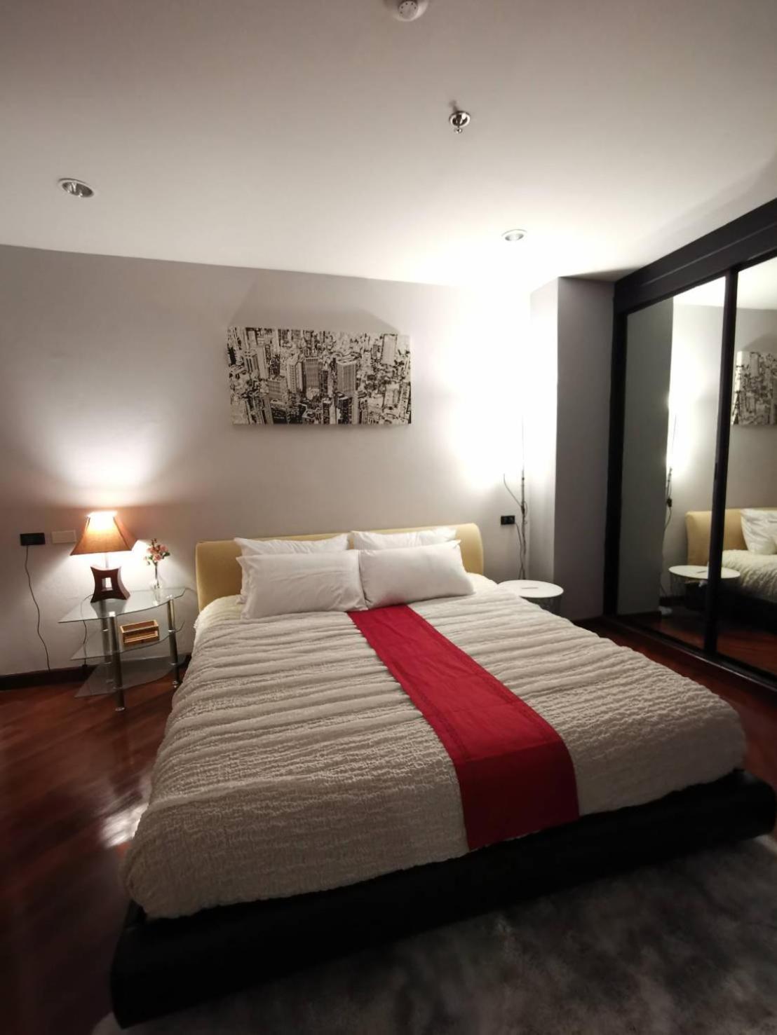Cozy 1Br Walk To Bts And Airport Rail Link Close To Malls G7 バンコク都 エクステリア 写真