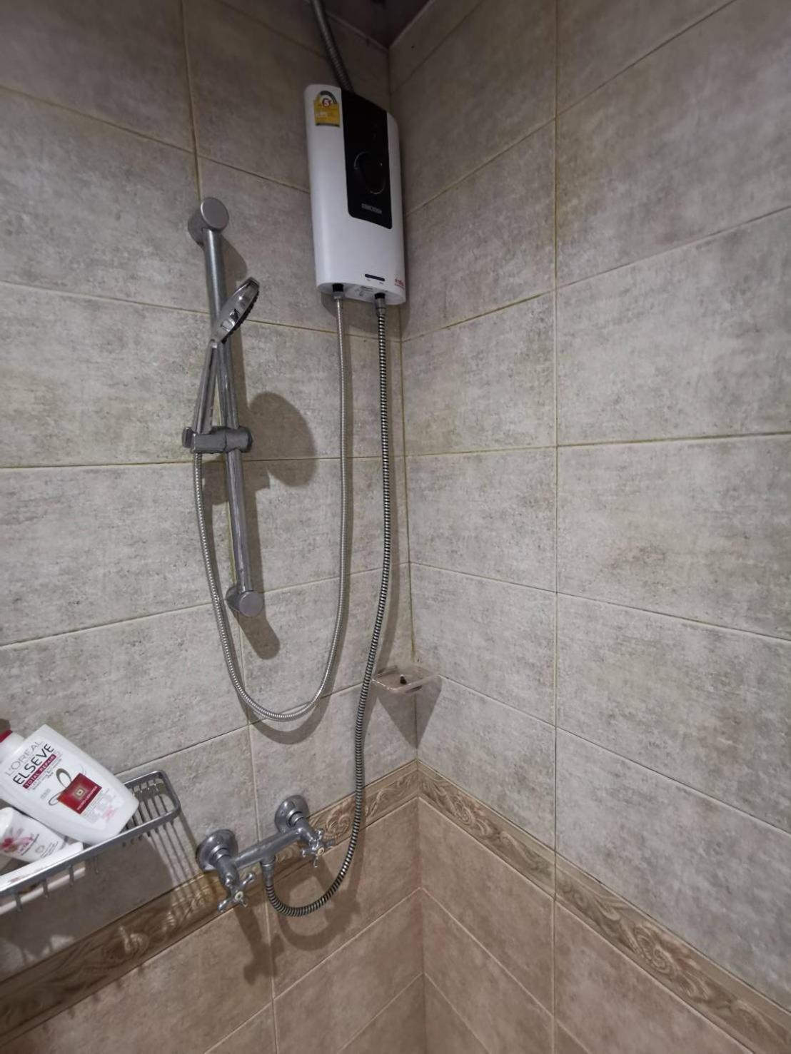 Cozy 1Br Walk To Bts And Airport Rail Link Close To Malls G7 バンコク都 エクステリア 写真