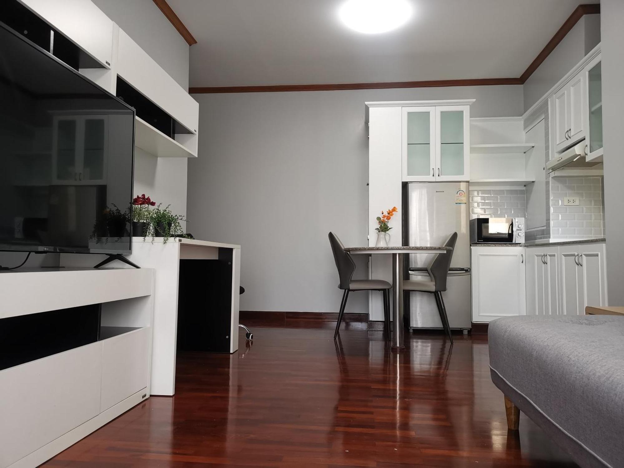 Cozy 1Br Walk To Bts And Airport Rail Link Close To Malls G7 バンコク都 エクステリア 写真