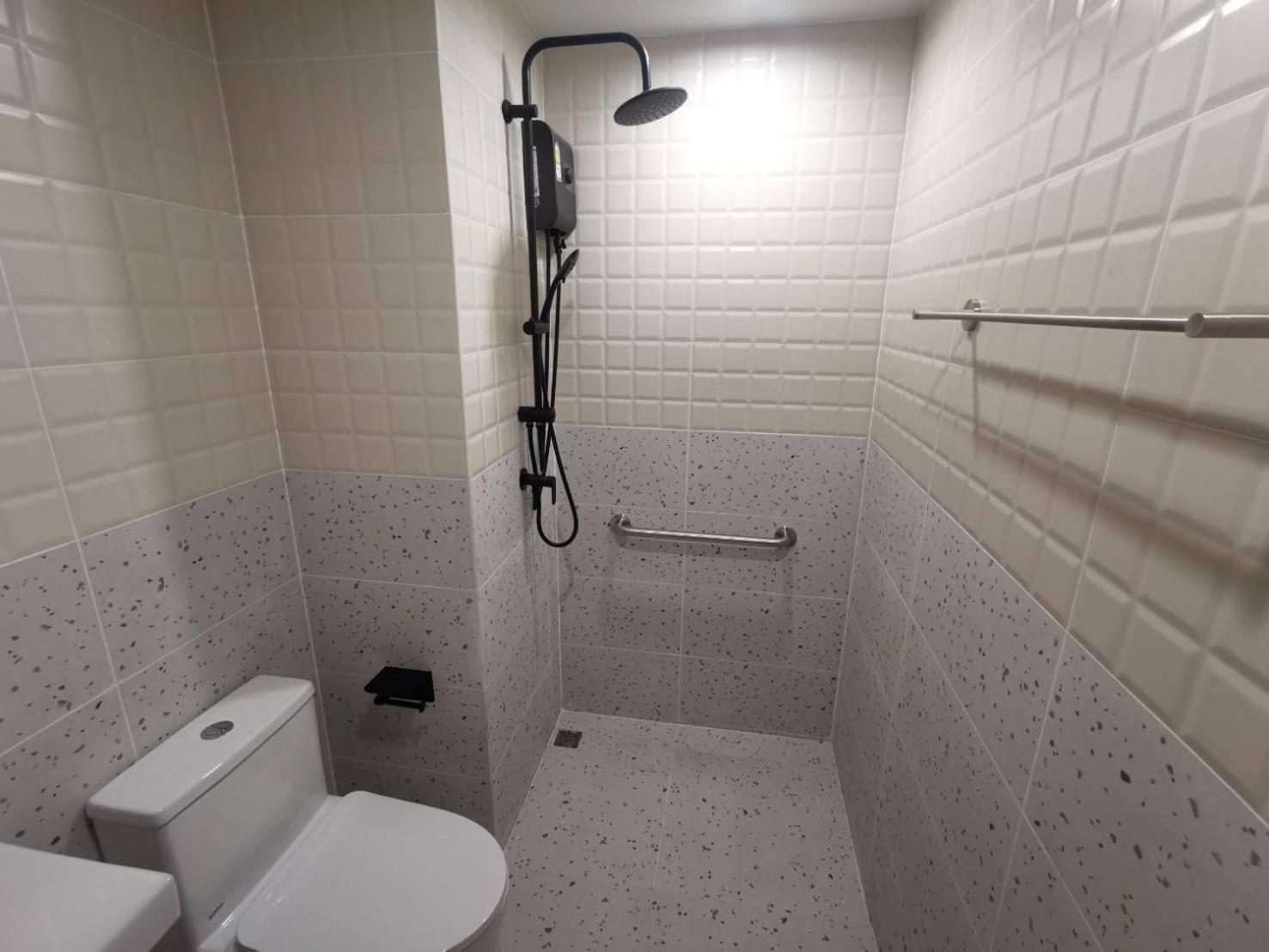 Cozy 1Br Walk To Bts And Airport Rail Link Close To Malls G7 バンコク都 エクステリア 写真