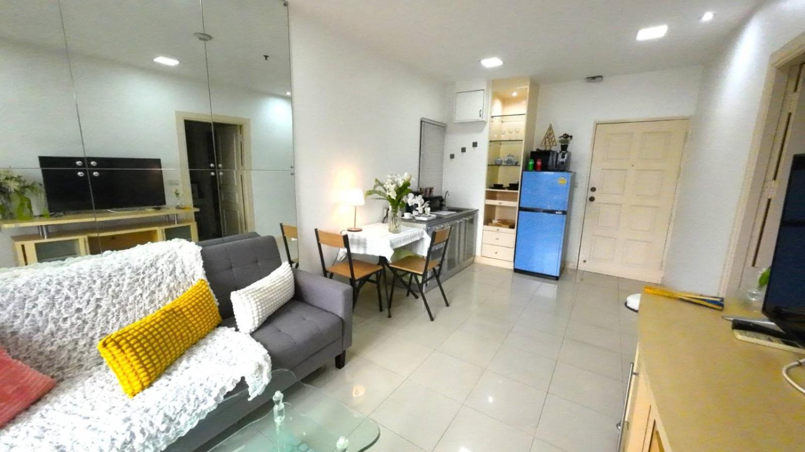 Cozy 1Br Walk To Bts And Airport Rail Link Close To Malls G7 バンコク都 エクステリア 写真