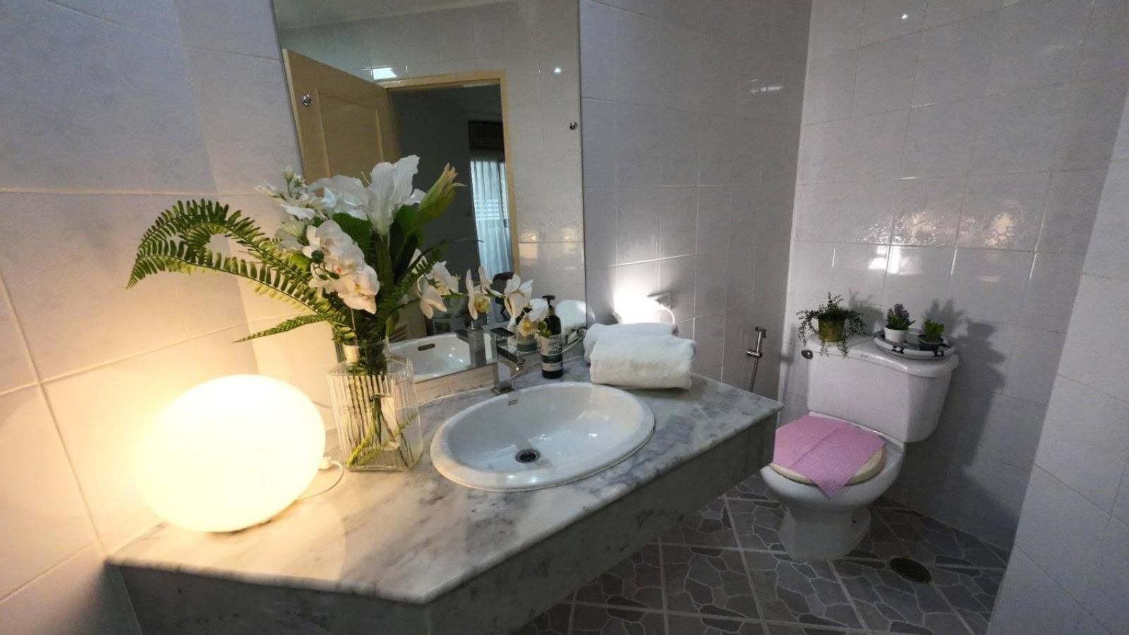 Cozy 1Br Walk To Bts And Airport Rail Link Close To Malls G7 バンコク都 エクステリア 写真